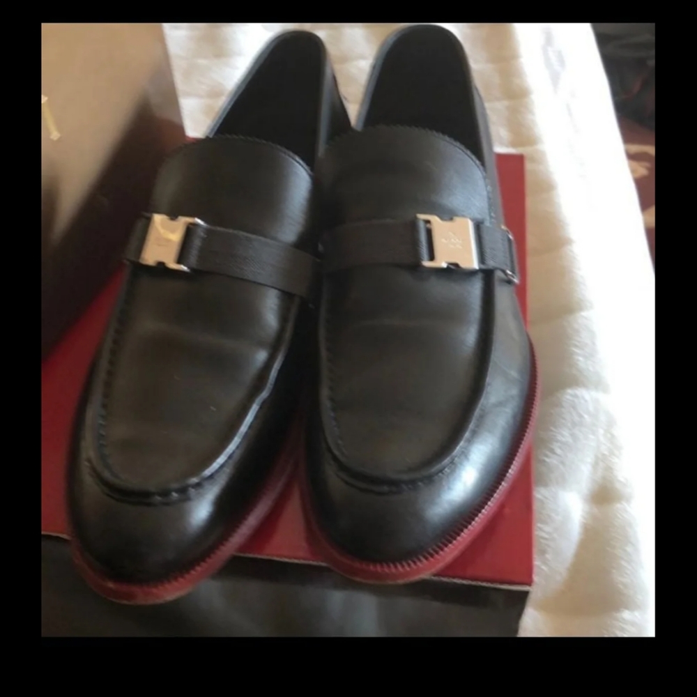Gucci Signature Shoes